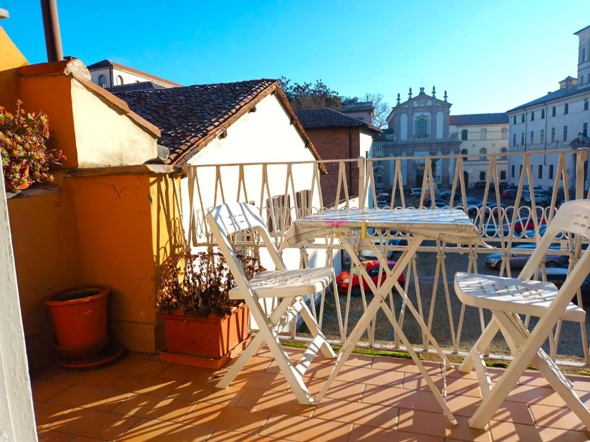 Pavia Downtown Apartment 0*,  Italy